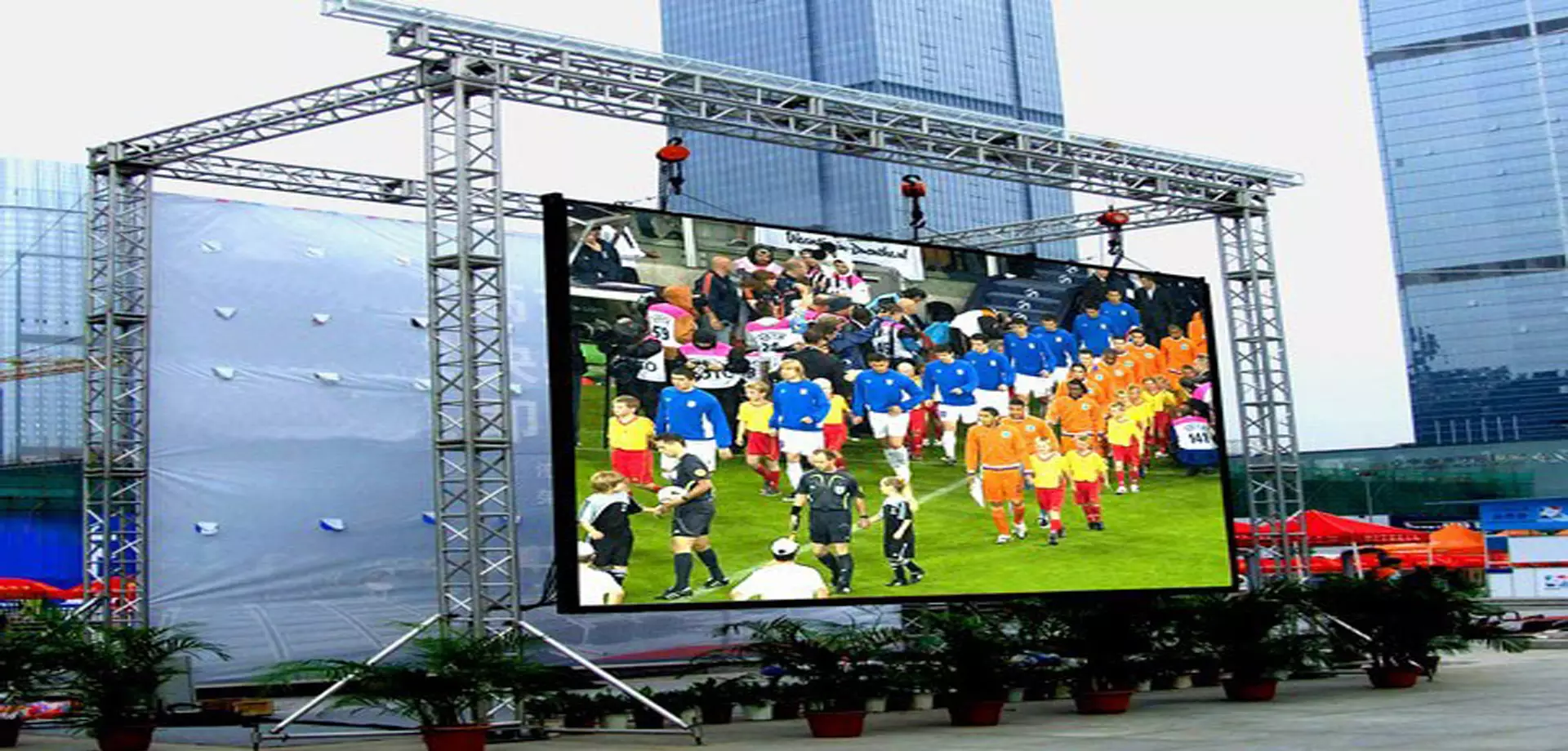 <p>The Outdoor Rental LED Screen</p>
